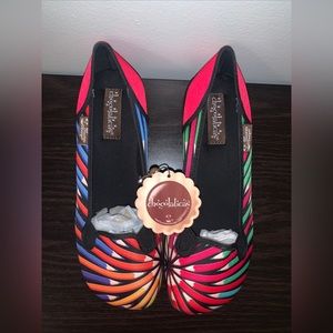 Hot Chocolate Design Chocolaticas Artist Slip On Shoes With Pencil Accents New